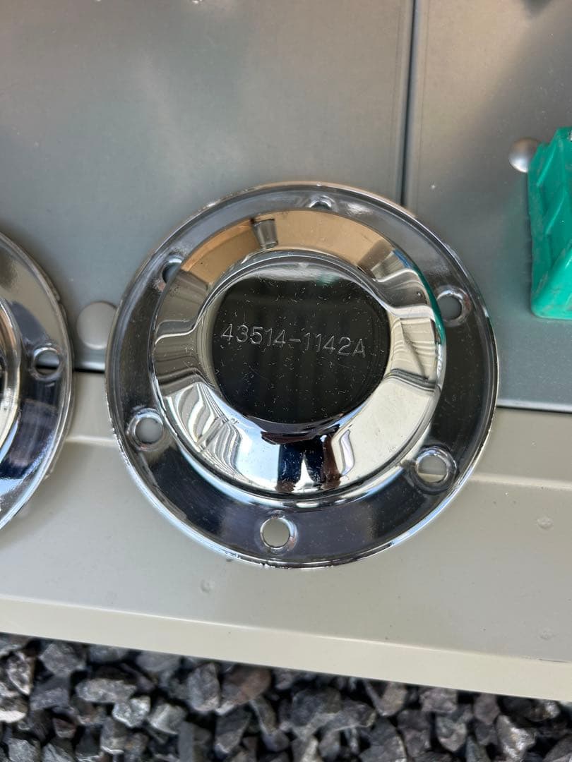 プロフィアフロントセンターキャップ M40！