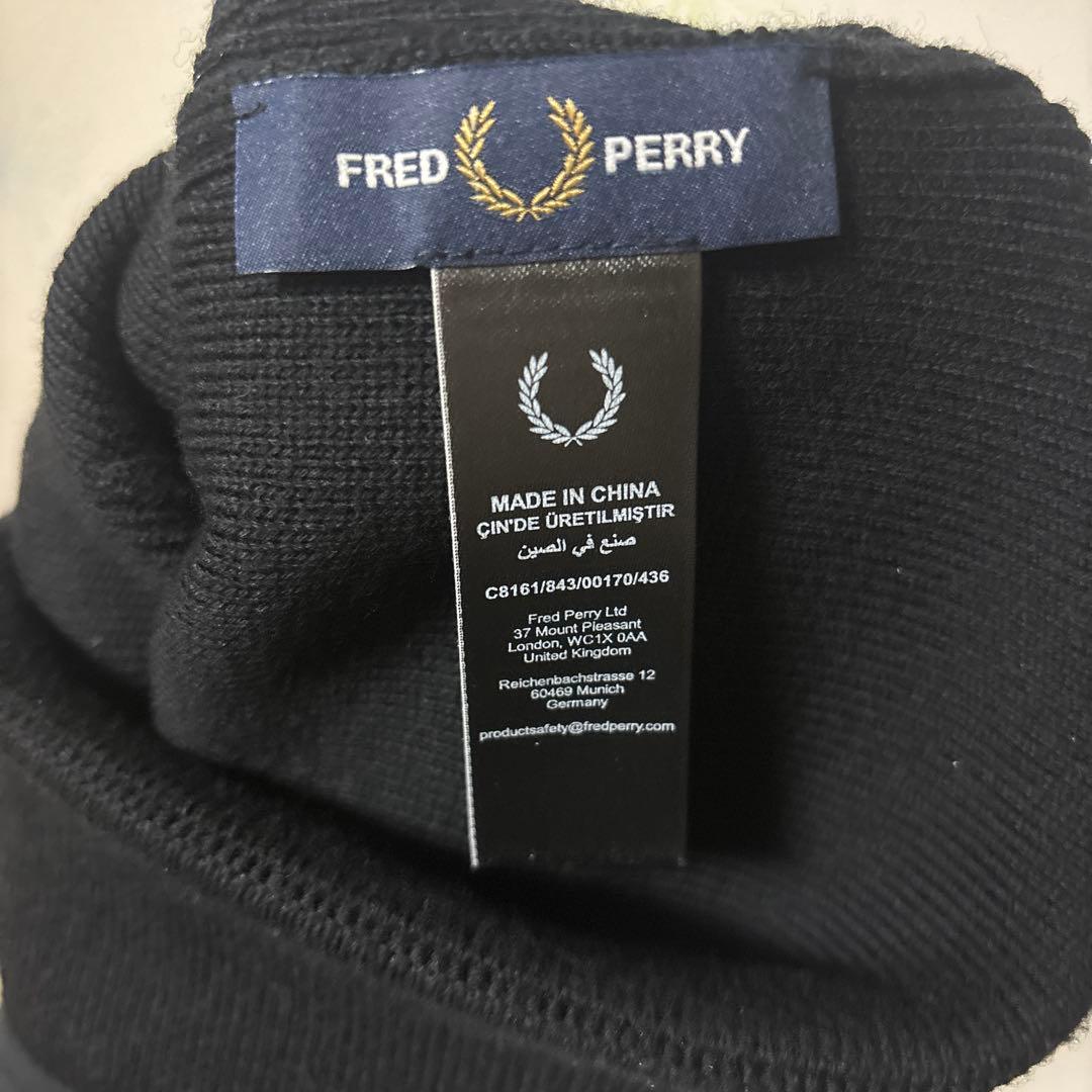 フレッドペリー 黒 ビーニー