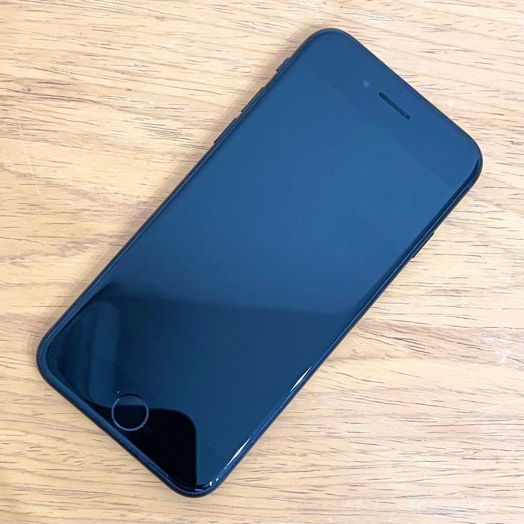 ◎ Apple iPhone SE 第三世代 MMYC3J/A 92%