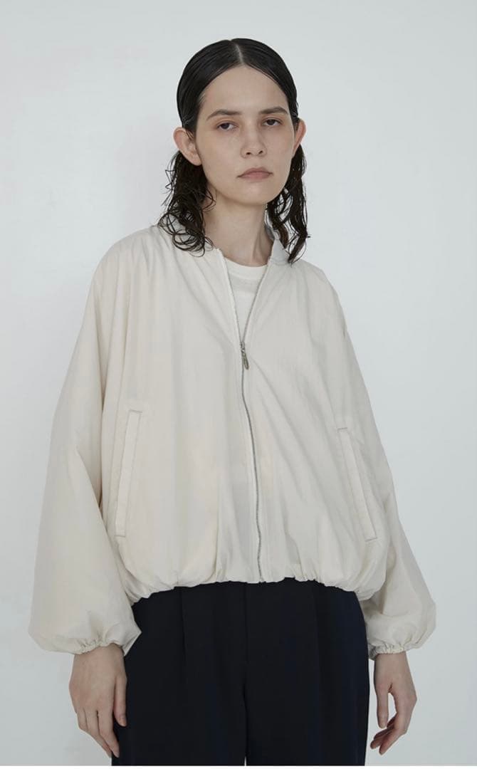 新品　TICCA ナイロンショートMA-1 アイボリー