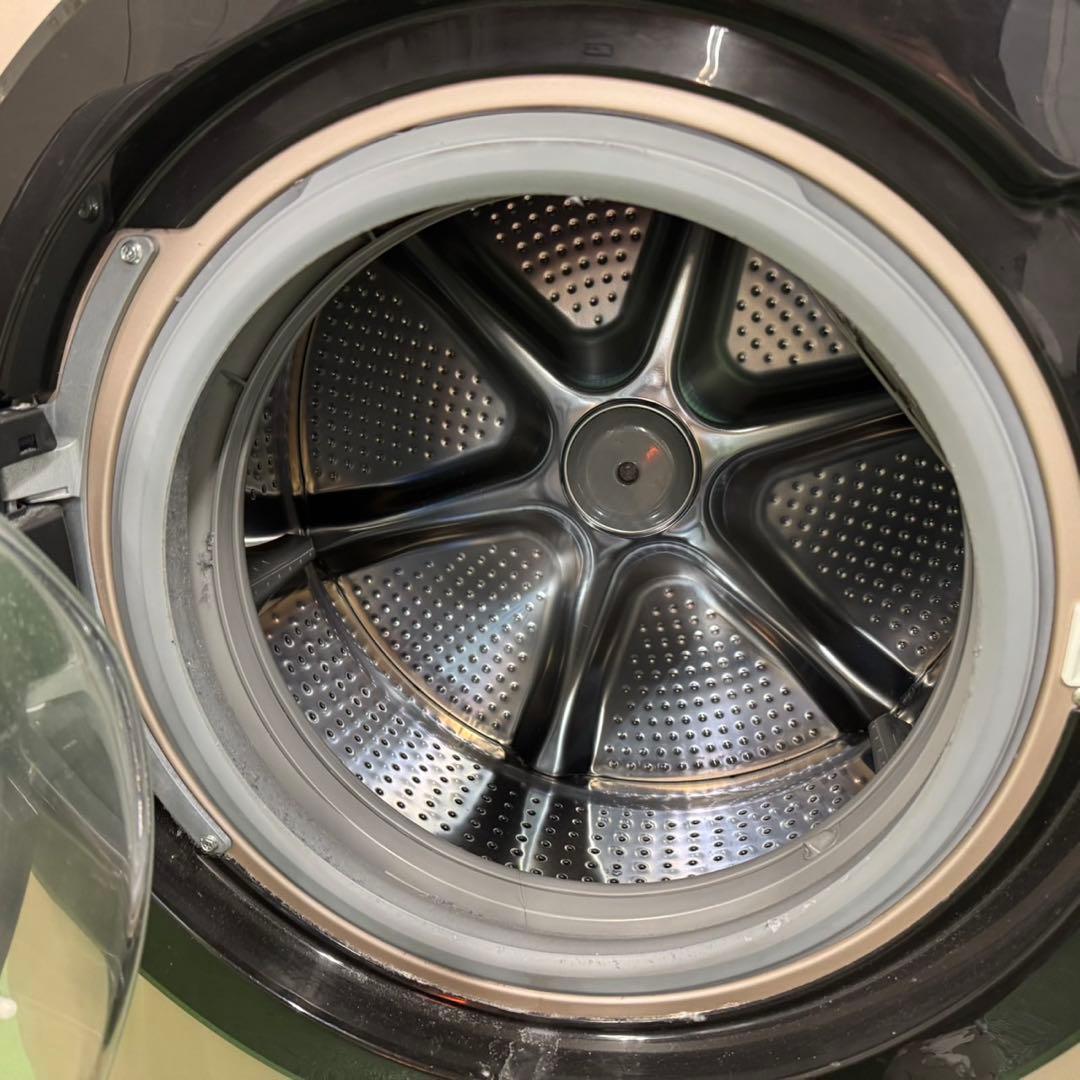 172 送料設置無料★日立ドラム式洗濯機　乾燥機能付き　12㌔