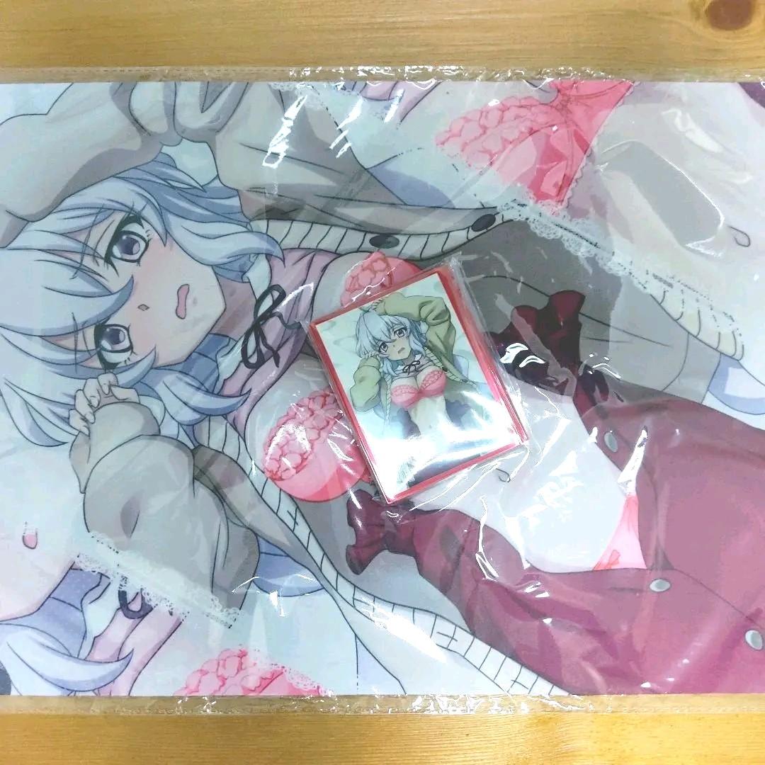 【新品】ミッドナイトブルー　シンフォギア　雪音クリス　プレイマット＆スリーブ　A