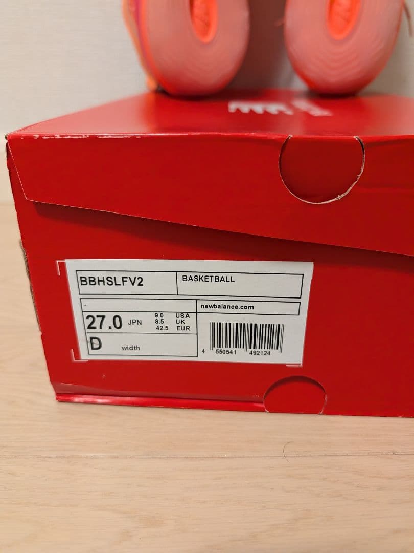 ニューバランス HESI LOW v2