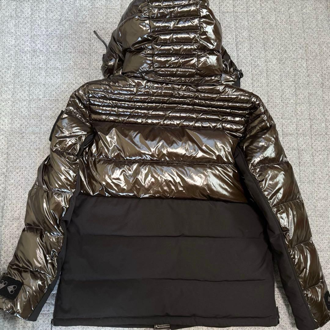 ムースナックルズ カーキ ダウンジャケット ハンガー付