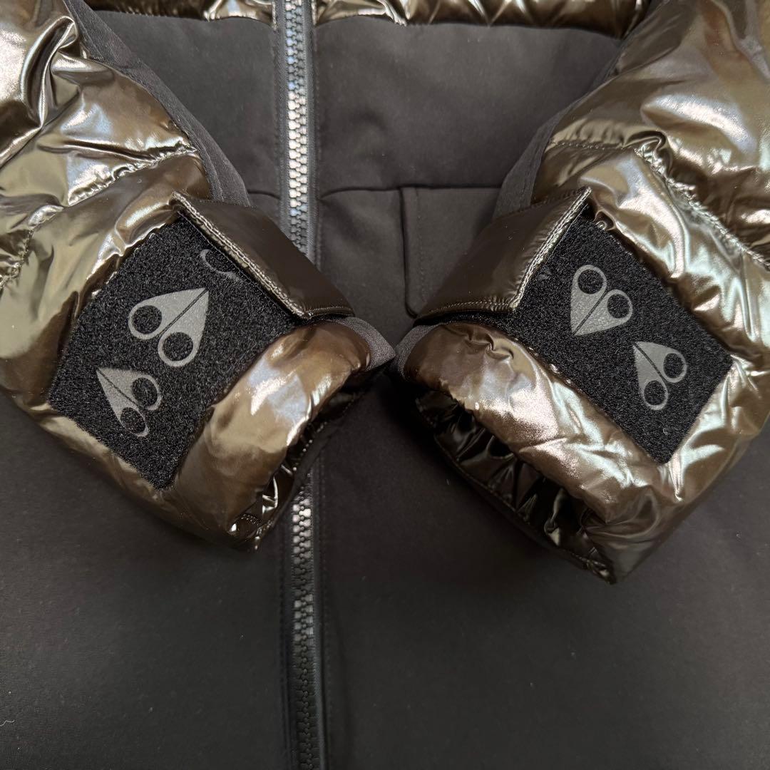 ムースナックルズ カーキ ダウンジャケット ハンガー付