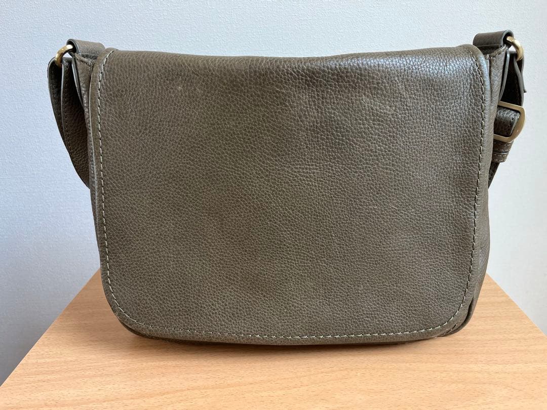 美品　土屋鞄　数量限定色　トーンオイルヌメ　ショルダー　カーキグリーン