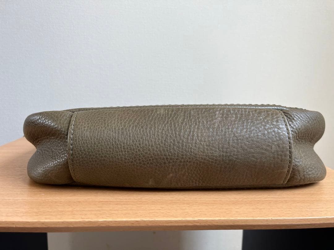 美品　土屋鞄　数量限定色　トーンオイルヌメ　ショルダー　カーキグリーン