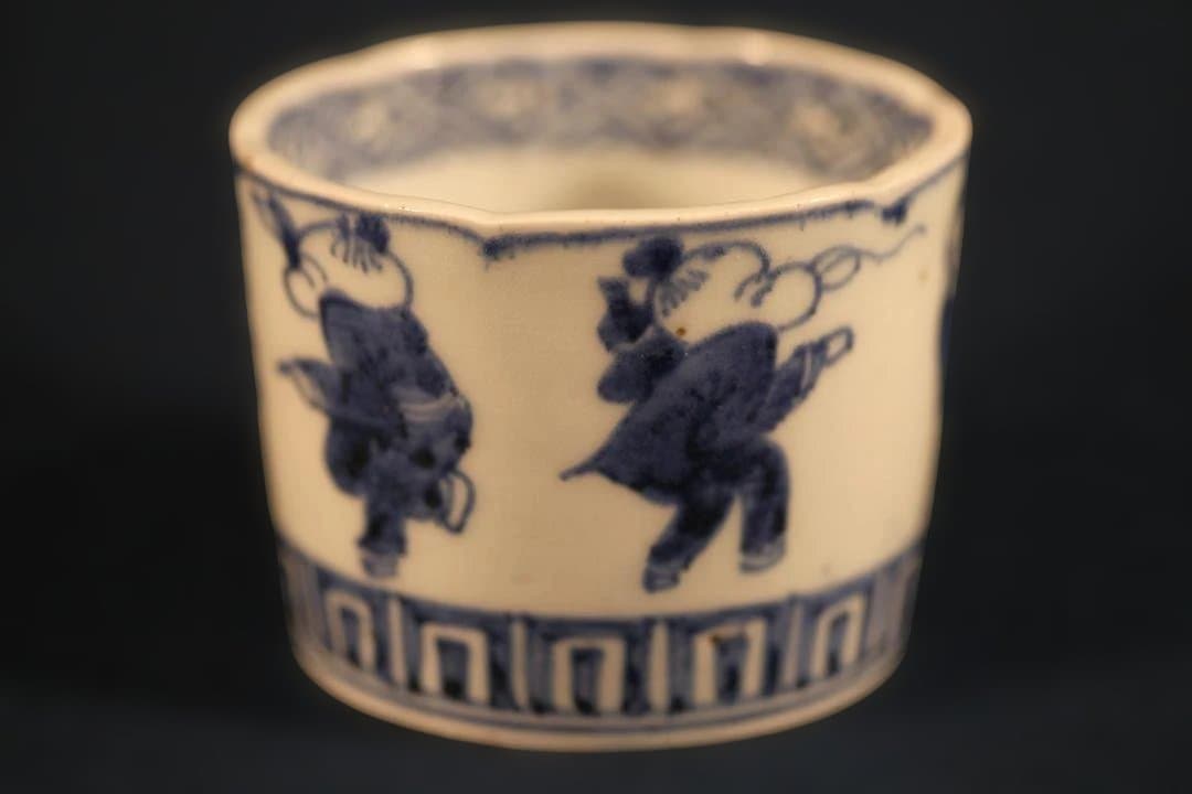 517　古伊万里大振染付唐子踊図蕎麦猪口　幕末