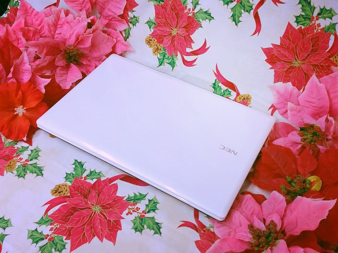 極上品！ZOOM！テンキー新品SSD240G！ソフト多数!新Win11！オフィス