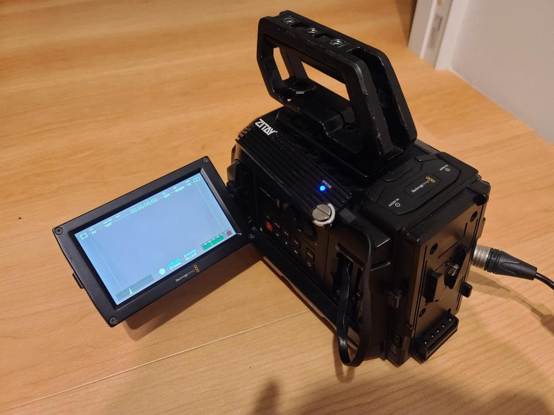 Blackmagic URSA mini 4.6K キヤノンEFマウント セット