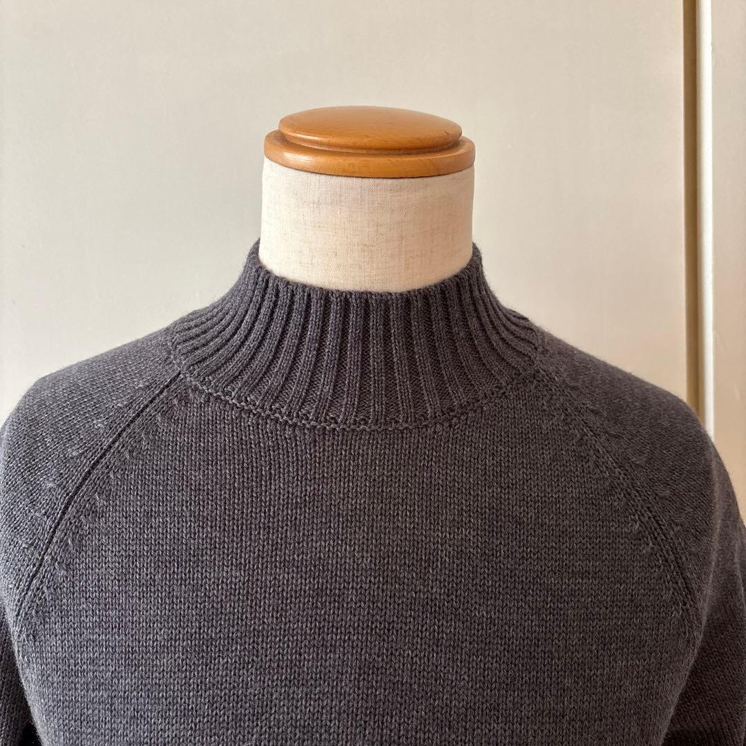 ザノーネ／モックネックニット／5ゲージ／チャコールグレー／44
