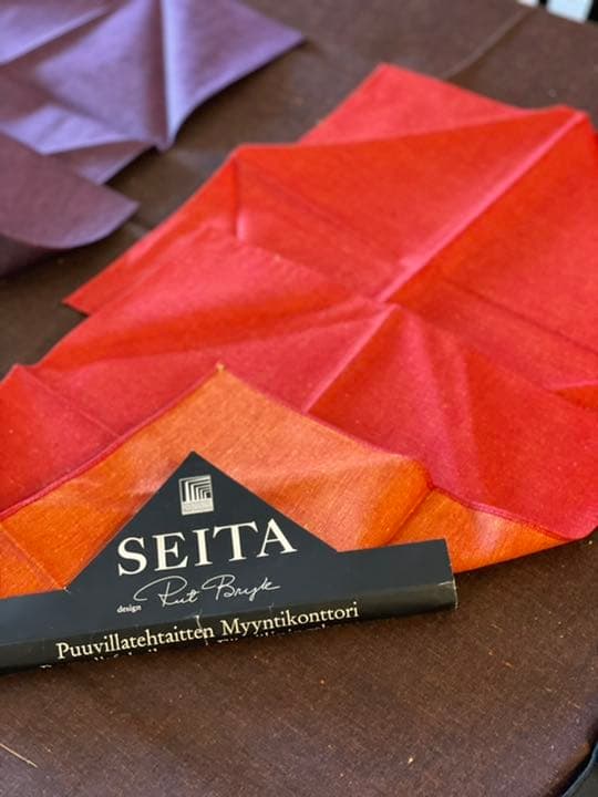 rut bryk  Design textile ウィンザーテーブルクロスセット