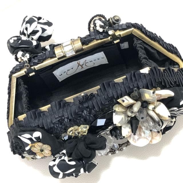 新品未使用★メリーフランシス 豪華ビーズ装飾 パーティーバッグ 黒、白、銀など