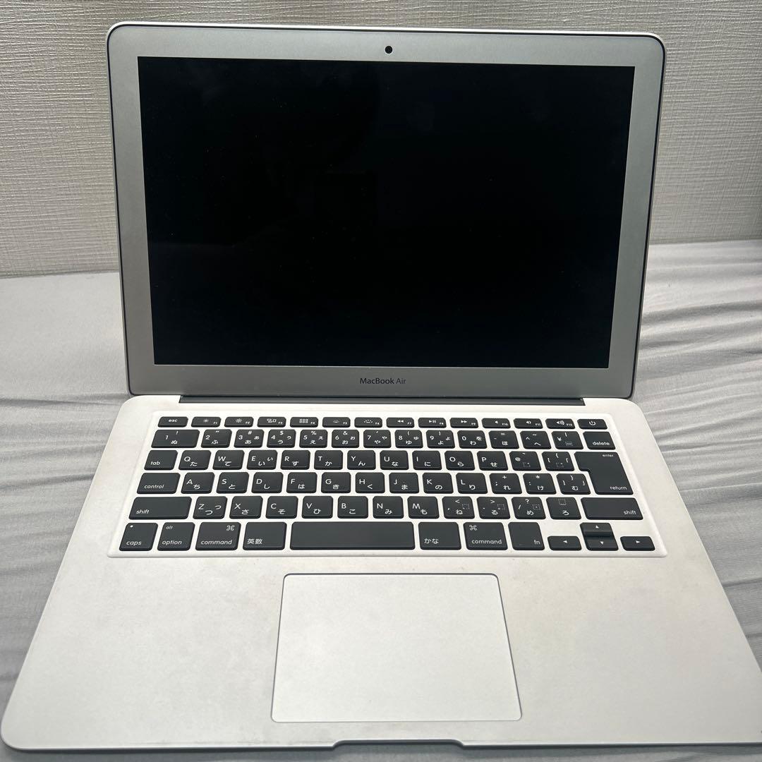Apple MacBook Air ジャンク品　充電器付き