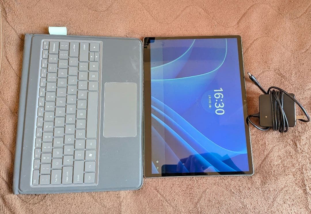 2022年製　Windows11 Pro タブレットPC セット 8GB