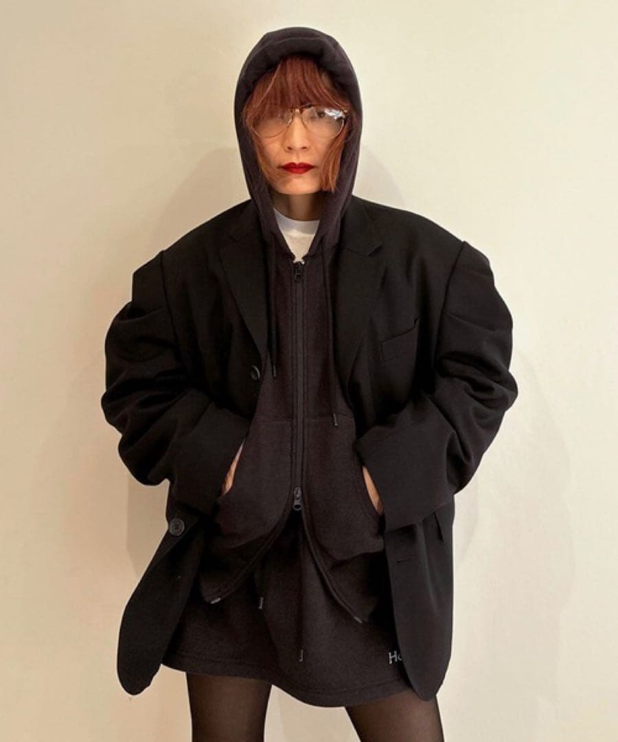 【完売品、新品】HOLIDAY ウールツイルパフジャケット