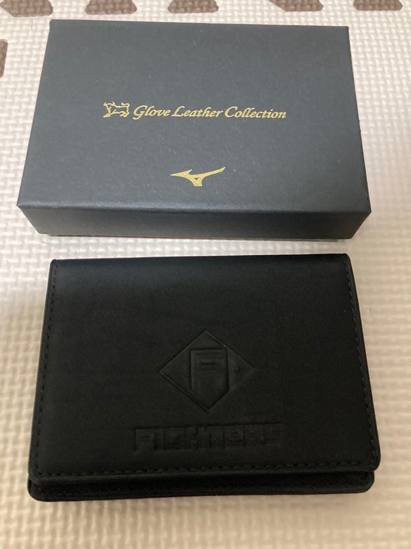 北海道日本ハムファイターズ ミズノグラブ革名刺入れ ブラック