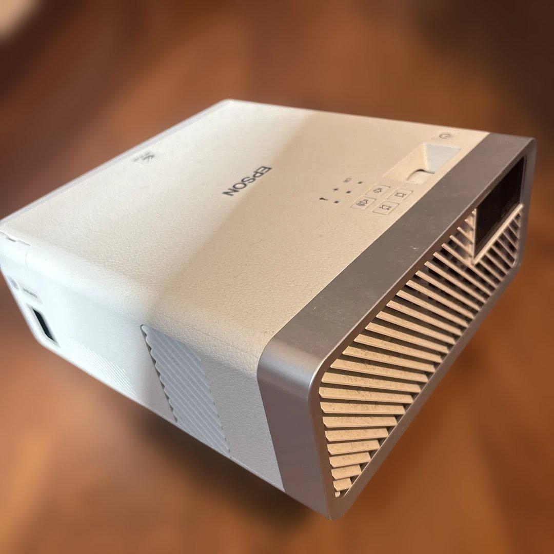 EPSON EH-100W プロジェクター本体