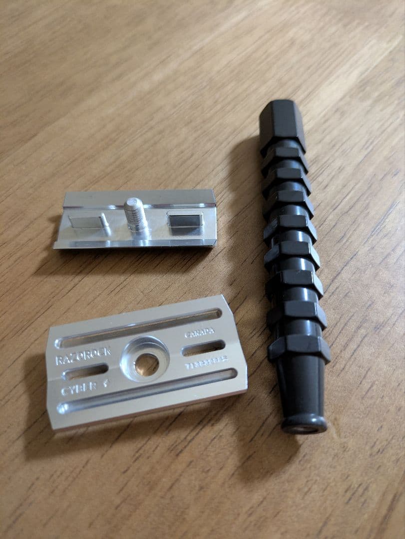 両刃カミソリ　ラゾロック　razorock　サイバー　マイルド