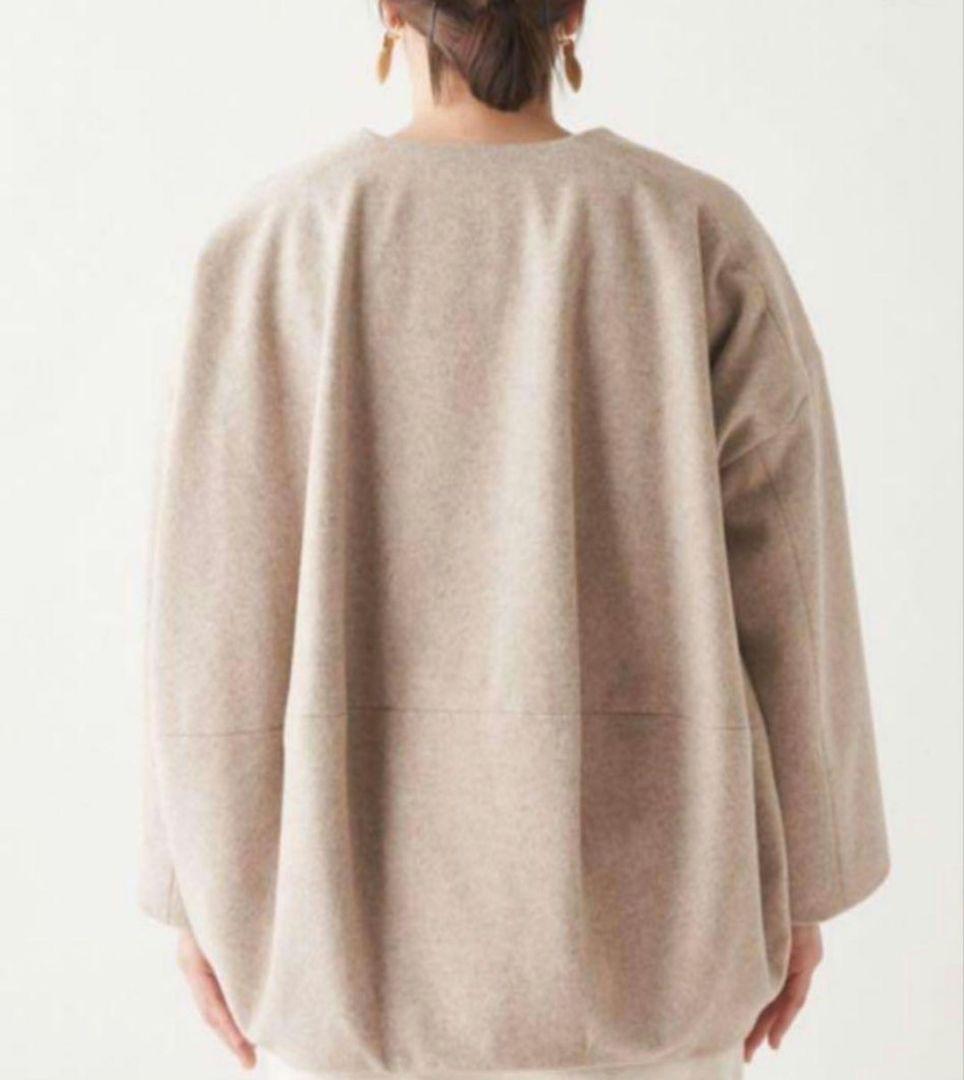 後ろぷっくりウールコート