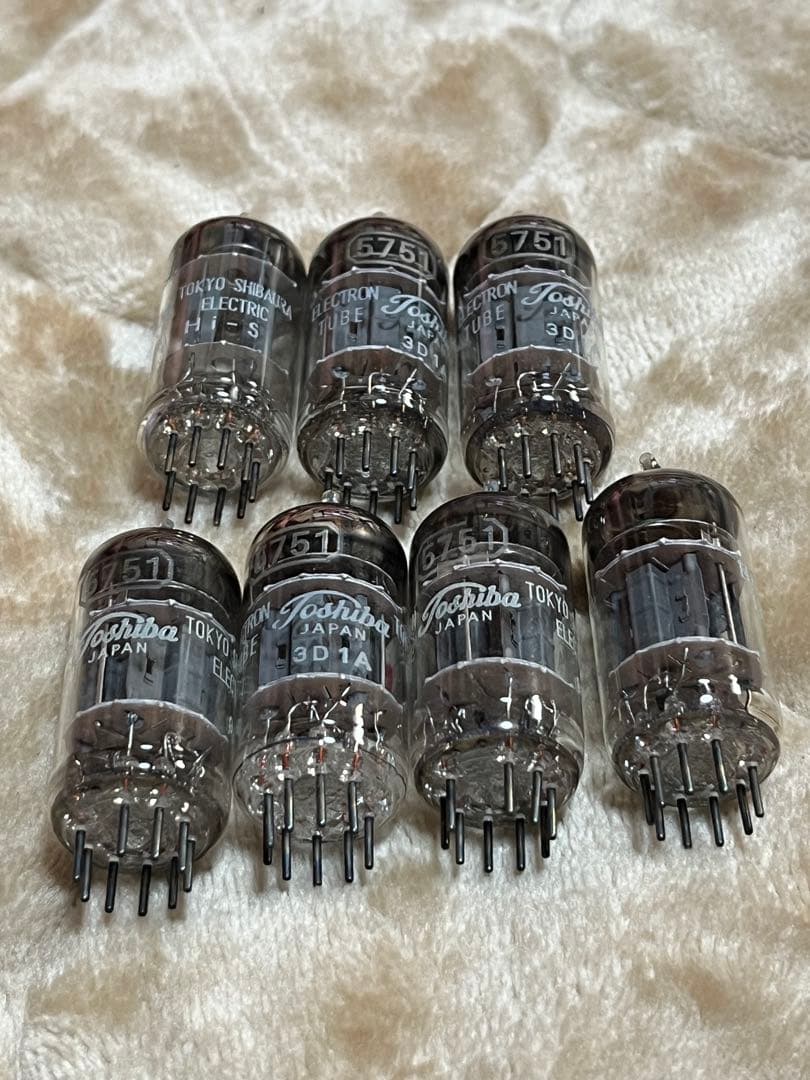 D*r様 Toshiba 5751 真空管 7個セット