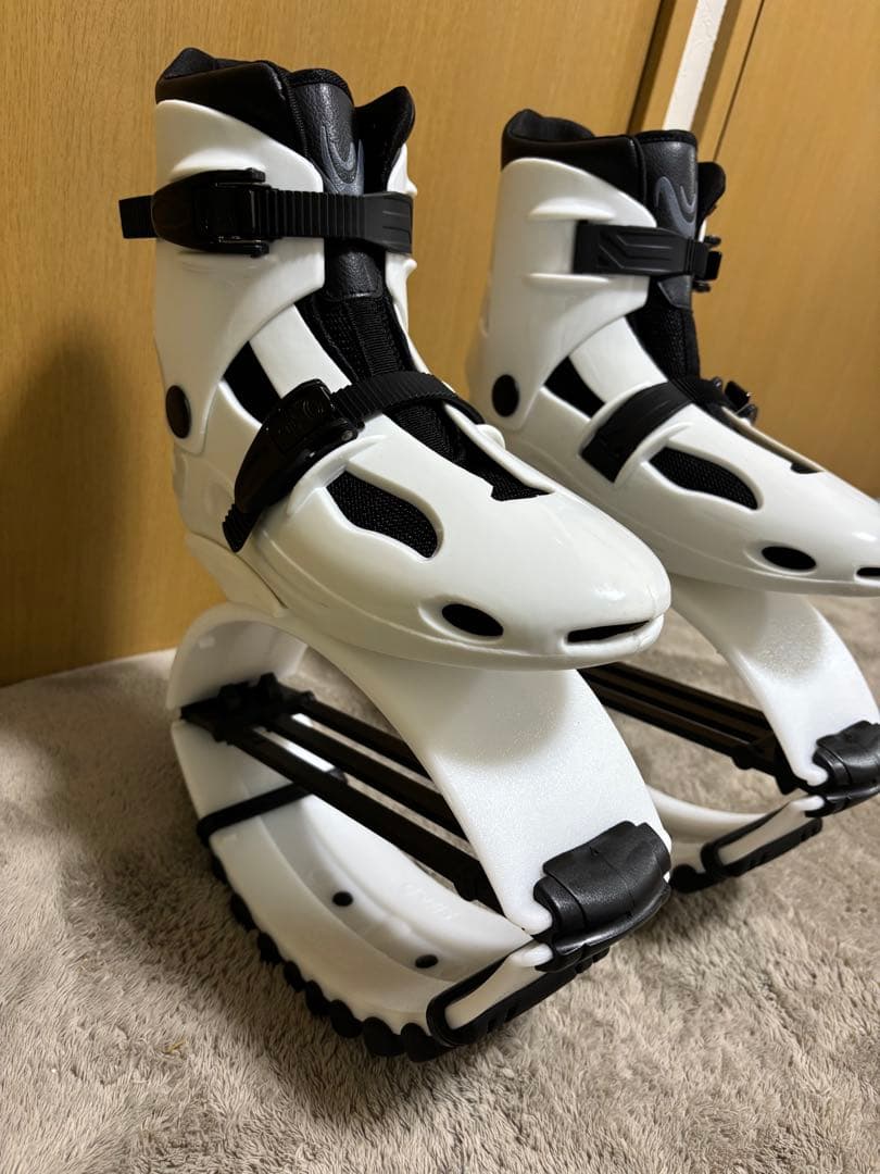 ジャンピングシューズ　カンガルージャンプ　フィットネス