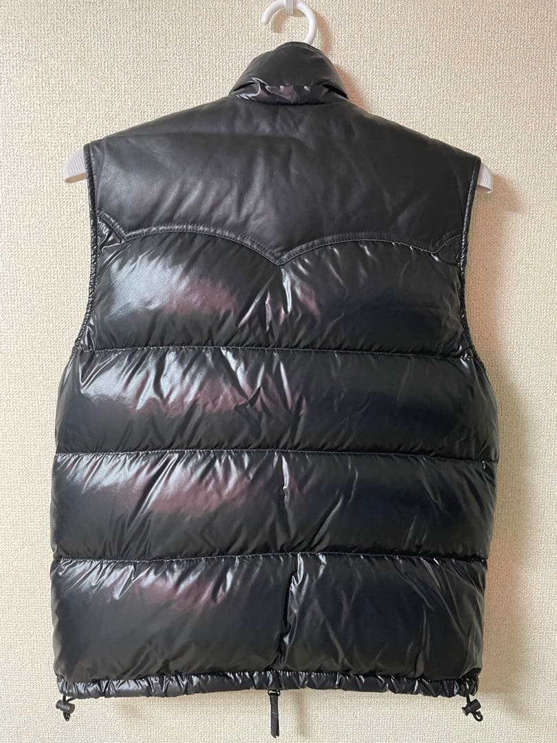 ち*る様 国内正規品　美品DUVETICAダウンベスト　ブラック　ヨーク羊革レザ