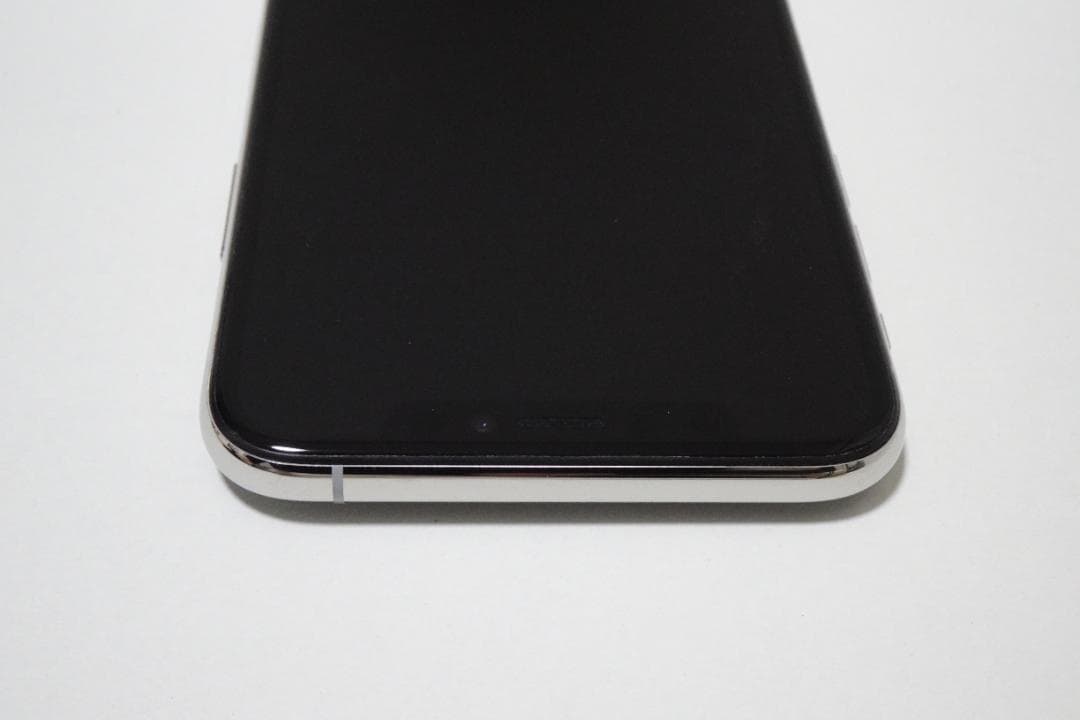 【美品】iPhoneXS 64GB シルバー