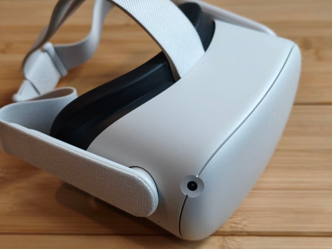 お*り様  Quest 2 128GB + KIWI design