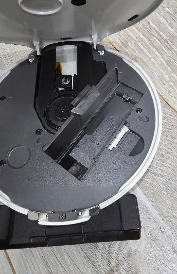 SONY　ソニー CDWALKMAN MP3 D-NE20