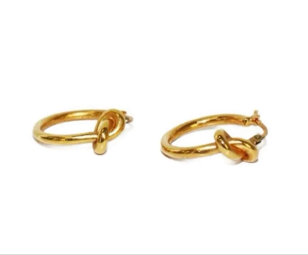 セリーヌ　CELINE フープピアス