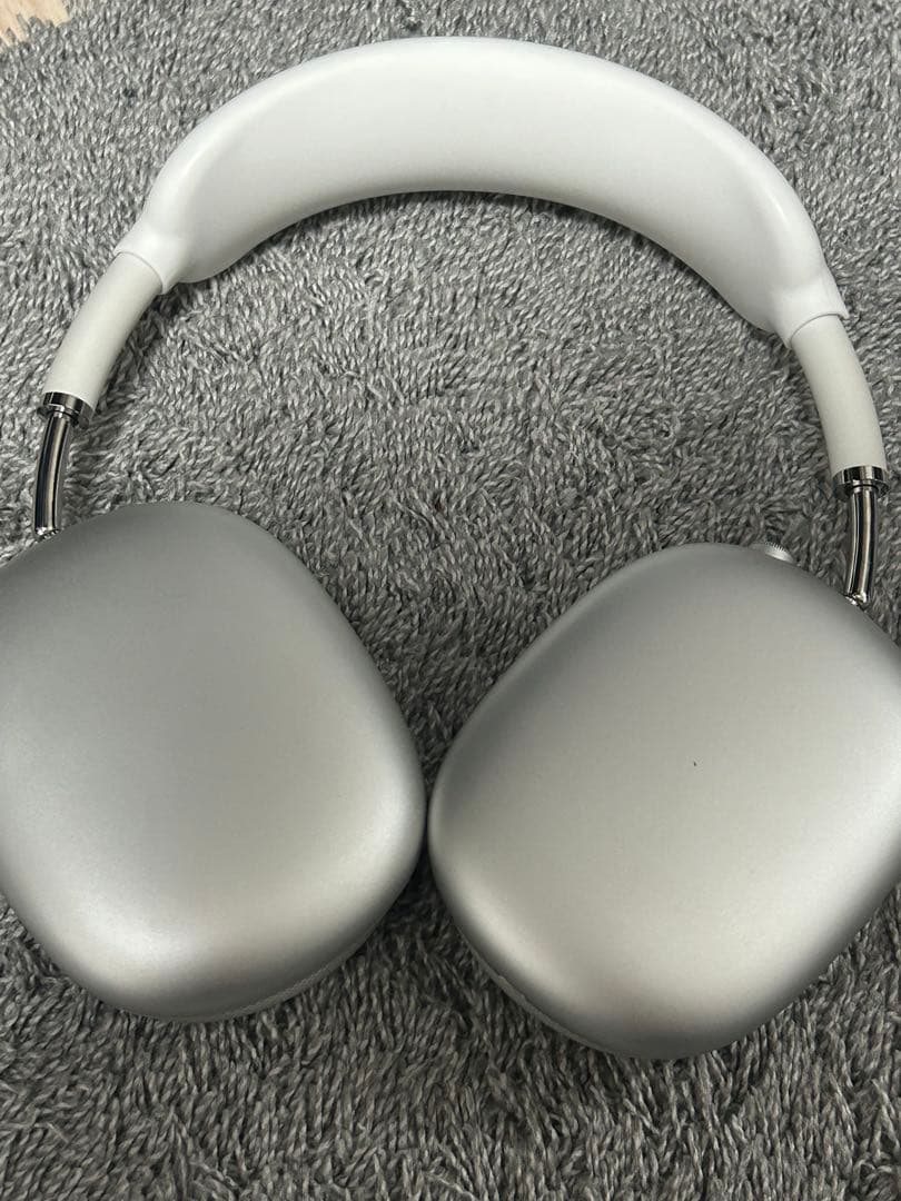 AirPods Max シルバー 本体 イヤーカップ付き