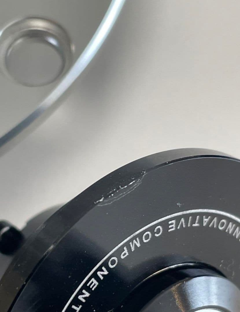 RIZOMA タンクキャップ　ディアベル　モンスター