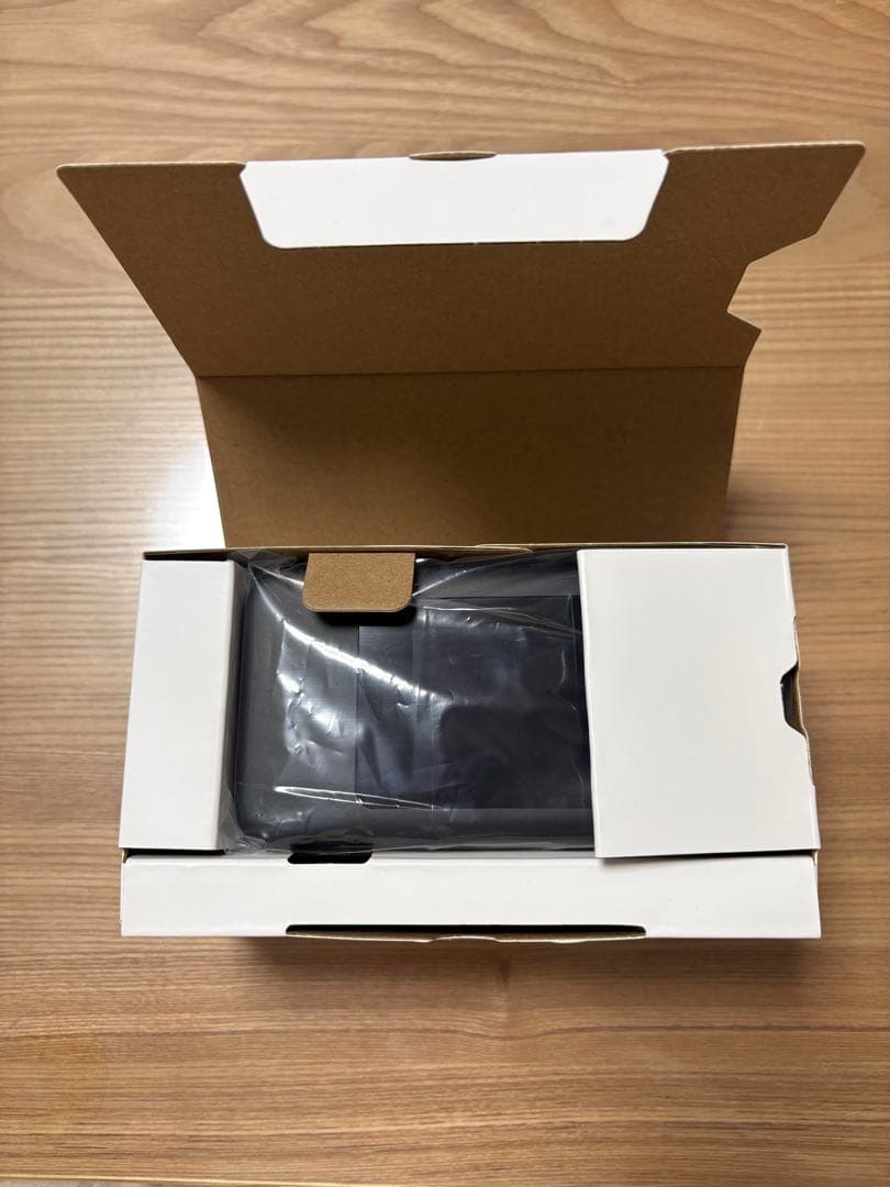 Speed Wi-Fi DOCK 5G 01 ブラック　新品　未使用