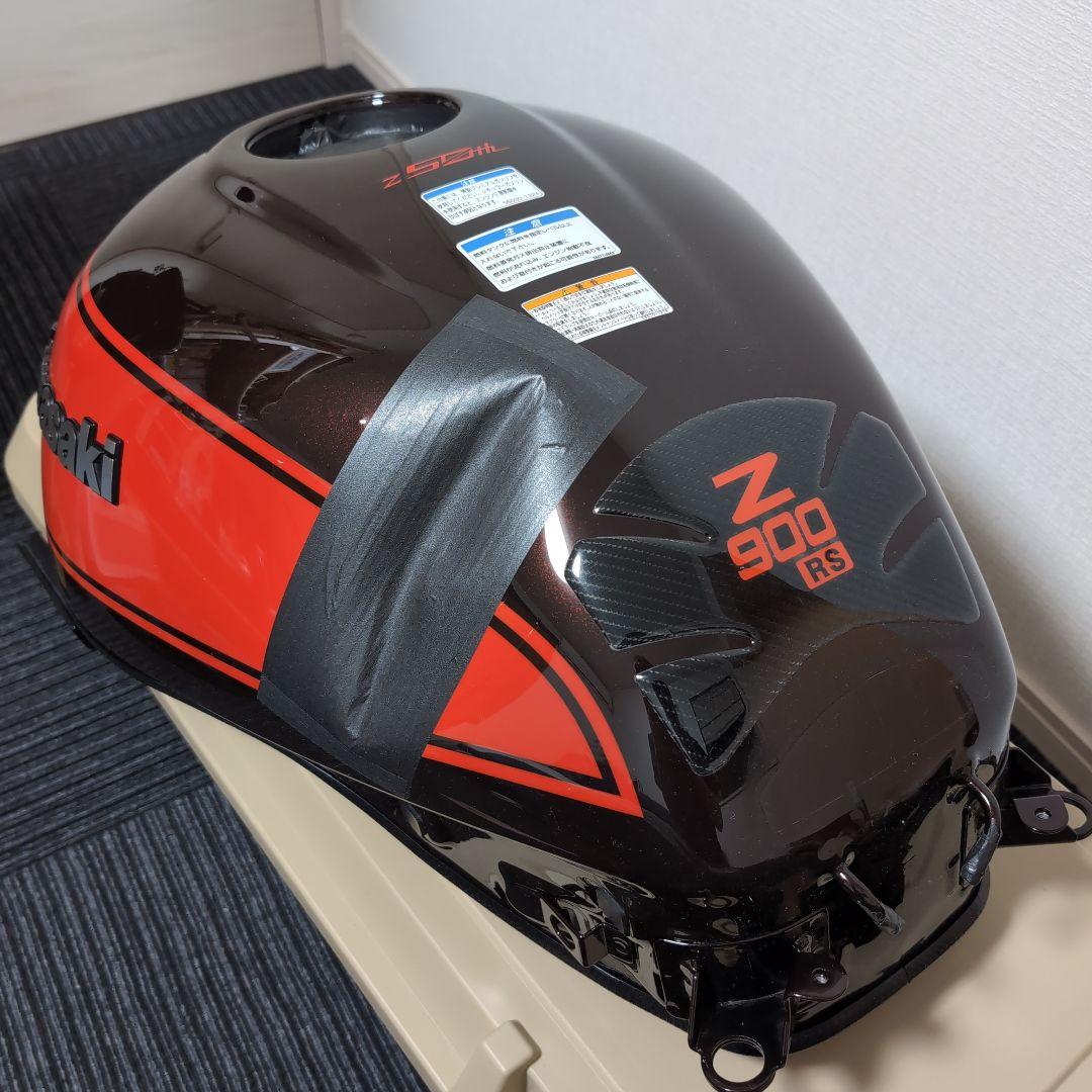 Z900RS 50th タンク　凹みあり