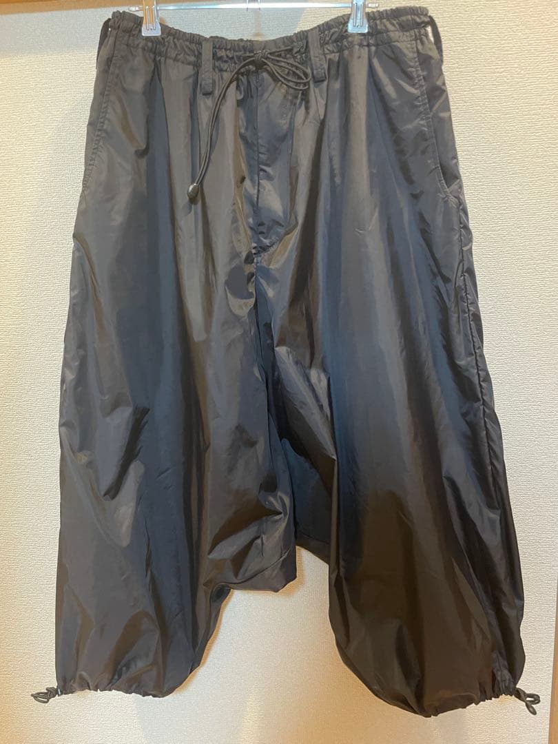パンツ s'yte Nylon balloon pants
