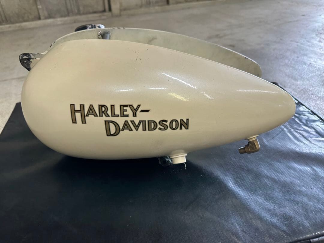 ハーレー　ショベル　燃料タンク