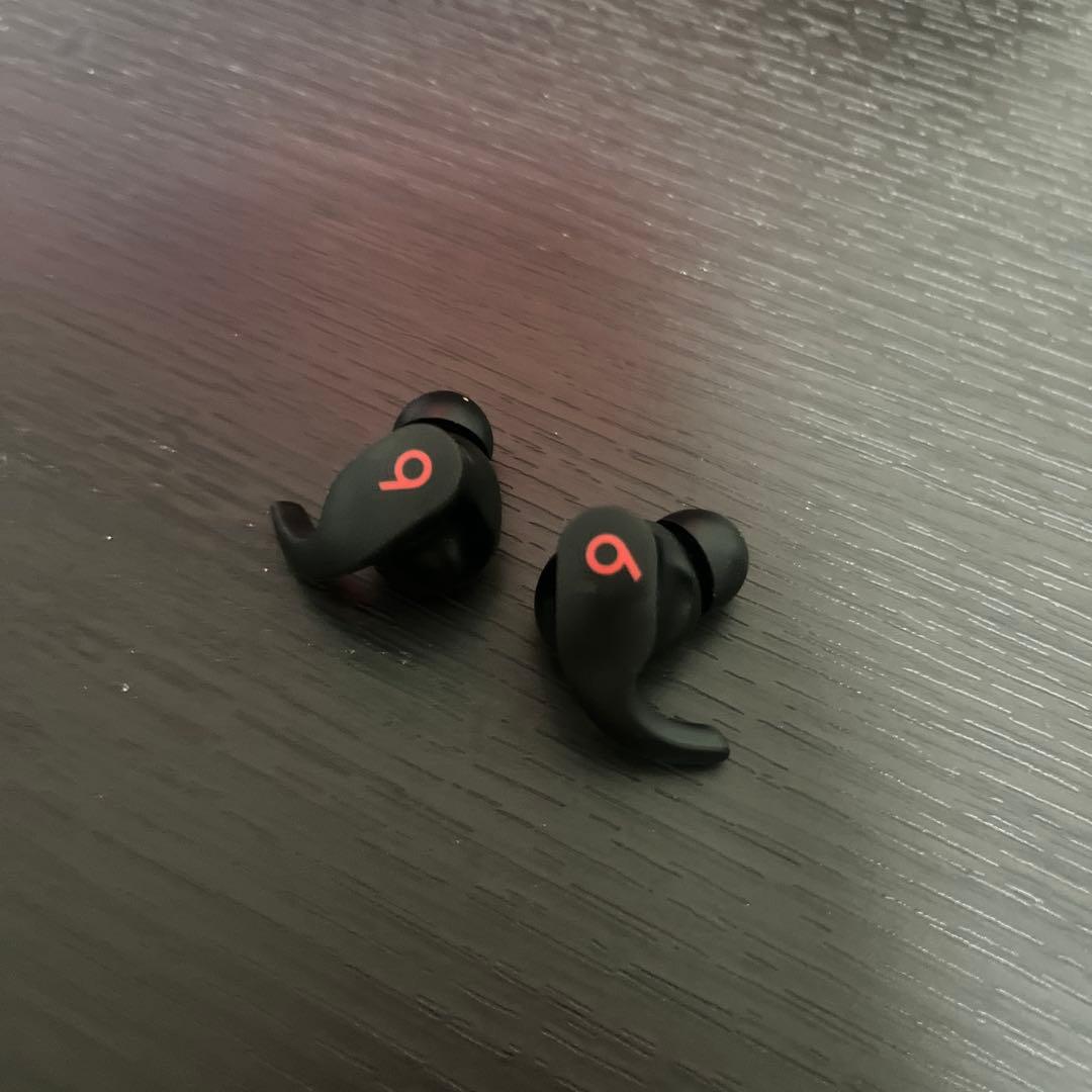 Beats Fit Pro ブラック イヤフォン