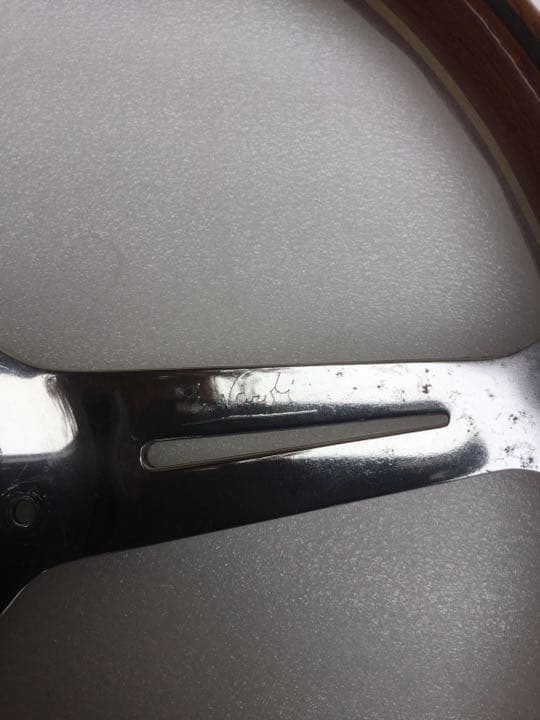 ナルディ ウッドステアリング 36センチ