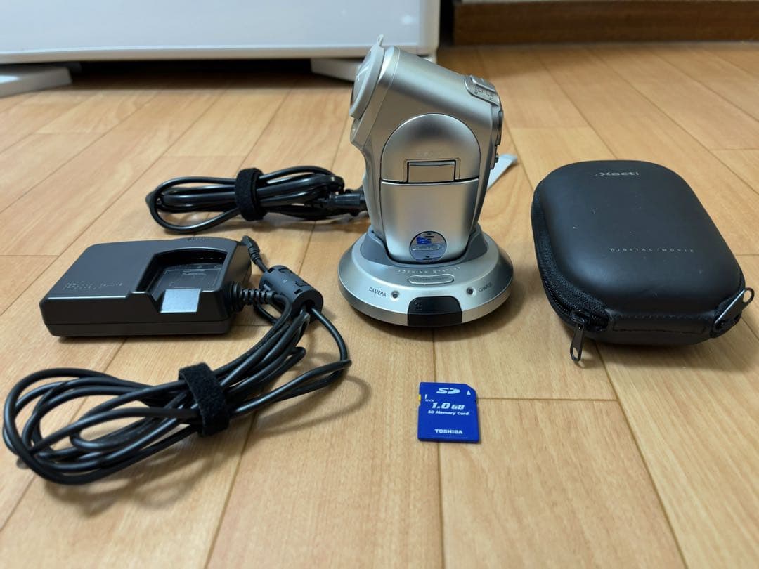 【基本動作確認済み】SANYO Xacti DMX-C1 シルバー