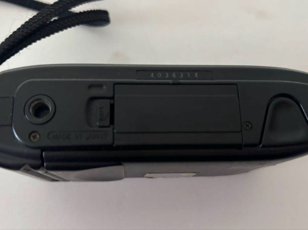 Nikon AF600 コンパクトカメラ 35mmフィルム