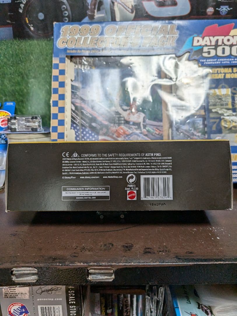 ★ 「激レア」「ターゲット限定」 カーズ マテル ネクストジェンレーサー ★