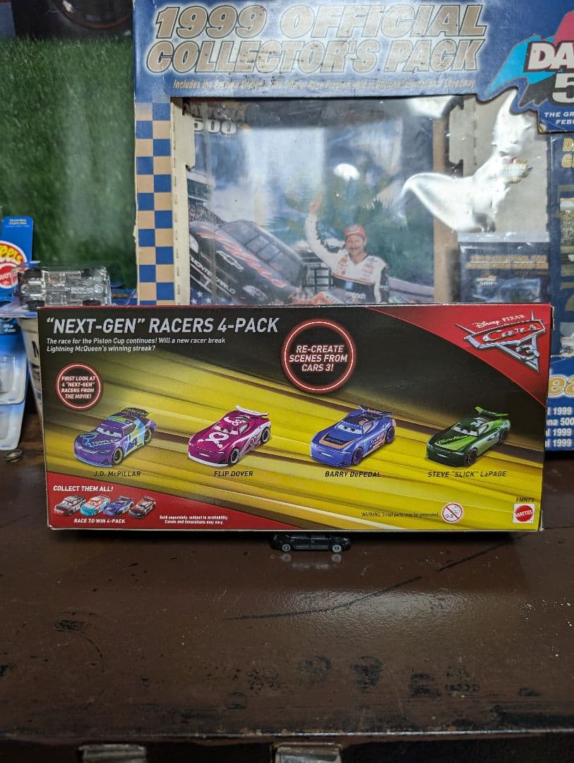 ★ 「激レア」「ターゲット限定」 カーズ マテル ネクストジェンレーサー ★