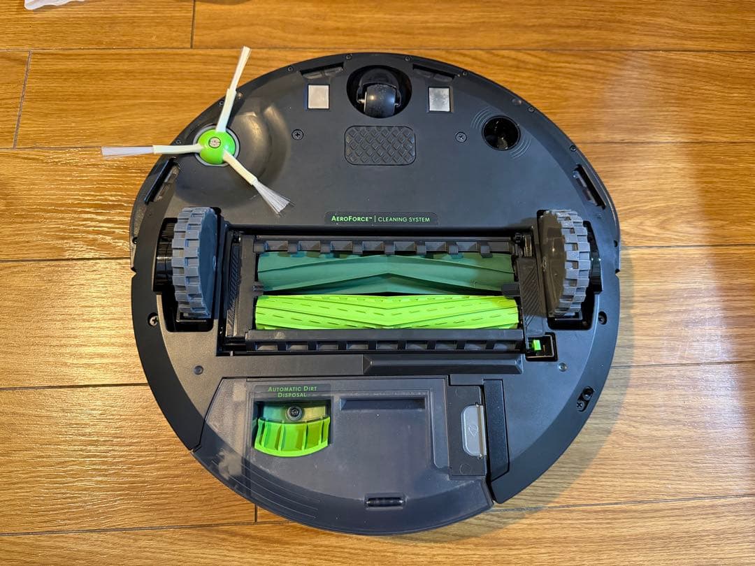 掃除機ロボットルンバ / Roomba i3+ （本体 & クリーンベース）