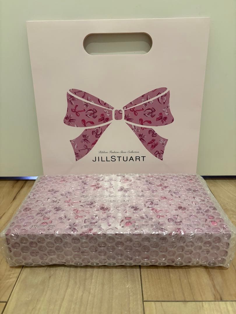 【即購入OK】ジルスチュアート　リボンファッションショーコレクション クリスマス