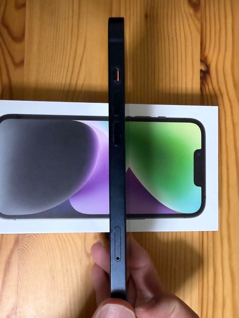 Apple iPhone 14 ミッドナイト　本体　るいぼすてぃ