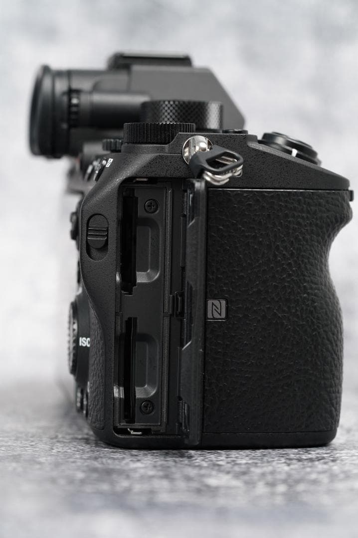 SONY α7RⅢ ミラーレス一眼カメラ