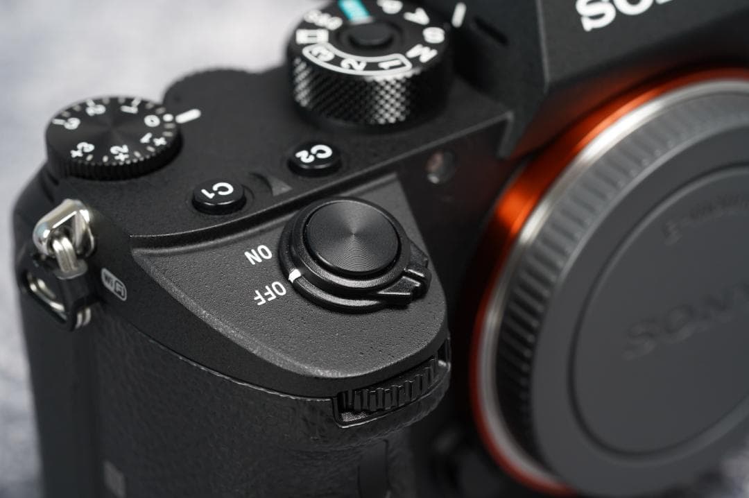 SONY α7RⅢ ミラーレス一眼カメラ