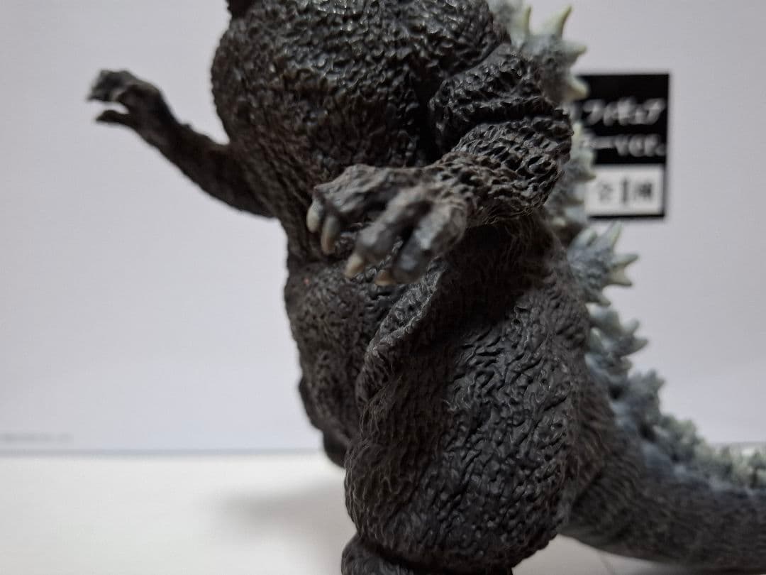 一番くじオンライン ゴジラ C賞ゴジラ1989 モノクロカラー開封済み美品