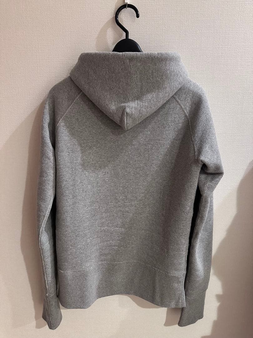 美品 MADISONBLUE マディソンブルー ジップフーディ 02サイズ